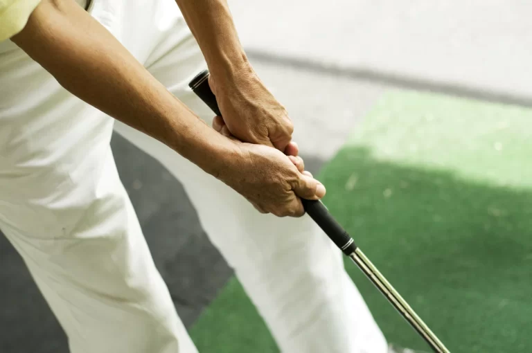 How to Grip a Golf Club Properly